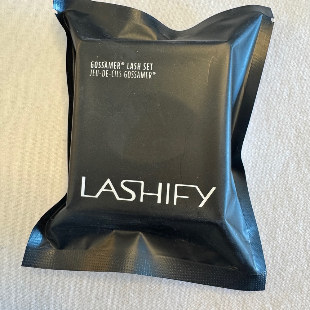 Lashify Lashes B8 - Picture 2 of 2